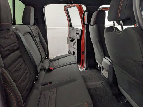Used 2025 Nissan Frontier PRO-4X w/ Interior Protection Package AWD/4WD image 25