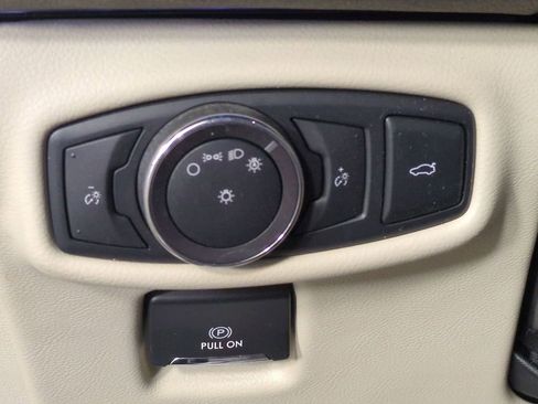 Used 2018 Lincoln MKZ Reserve image 28