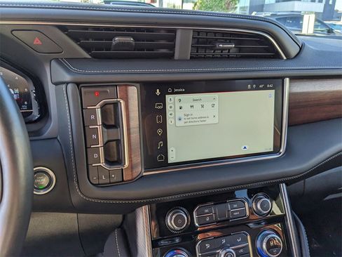 Used 2024 GMC Yukon Denali Ultimate image 24