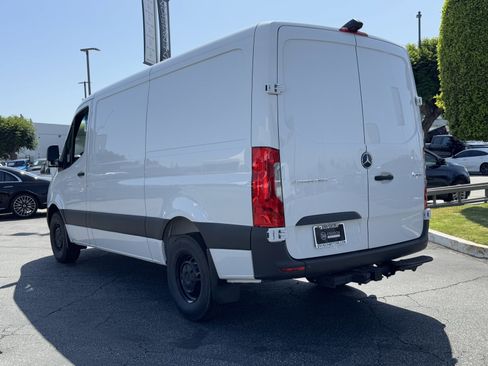 New 2025 Mercedes-Benz Sprinter 2500 image 9