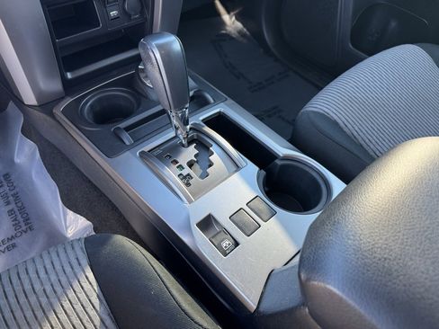 Used 2020 Toyota 4Runner SR5 image 31