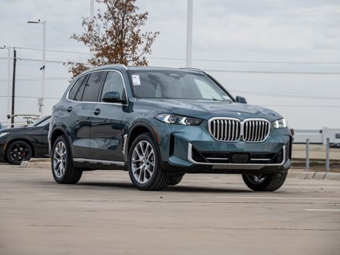 New 2026 BMW X5 sDrive40i w/ Climate Comfort Package image 2