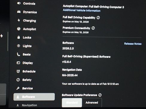 Used 2023 Tesla Model 3 Standard Range image 27