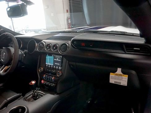 Used 2016 Ford Mustang Shelby GT350R w/ GT350R Equipment Group 920A RWD image 38