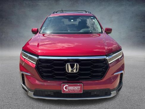 Used 2024 Honda Pilot Elite image 8