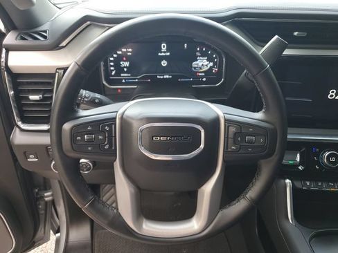 Used 2025 GMC Sierra 2500 Denali w/ Denali Reserve Package AWD/4WD image 21
