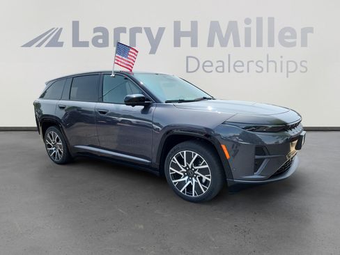 New 2025 Jeep Wagoneer S Limited image 7