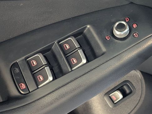 Used 2016 Audi Q5 2.0T Premium Plus w/ Technology Package image 22