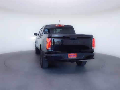 Used 2025 Chevrolet Colorado Z71 w/ Technology Package image 5