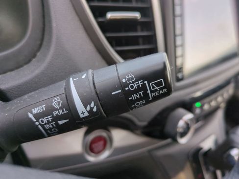 Used 2015 Honda CR-V EX image 27