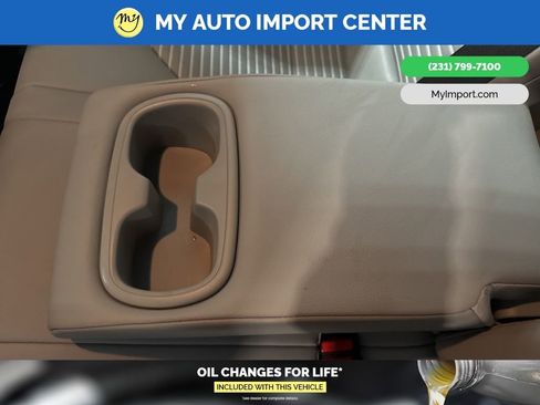 Used 2021 Toyota Camry SE image 25