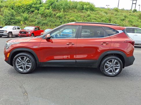 Used 2022 Kia Seltos S image 4