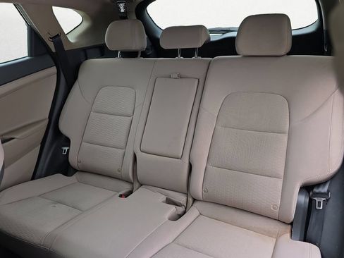 Used 2020 Hyundai Tucson Sport FWD image 9