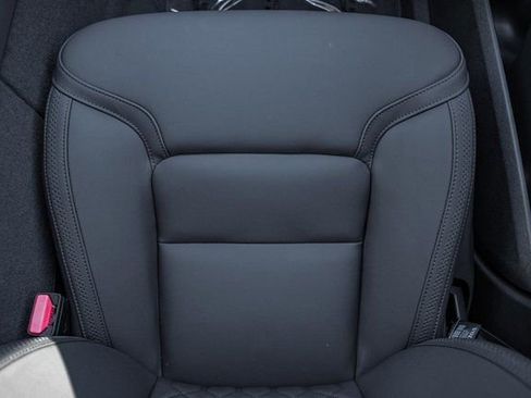 New 2026 Volvo XC90 B6 Plus w/ Protection Package Premier image 28