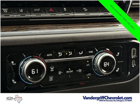 Used 2024 GMC Sierra 2500 SLE w/ SLE Convenience Package AWD/4WD image 18