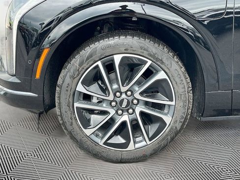 New 2026 Cadillac Optiq Sport 1 w/ LPO, Floor Liner Package AWD/4WD image 10