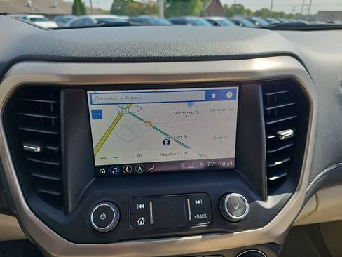 Used 2023 GMC Acadia Denali w/ Denali Ultimate Package AWD/4WD image 17