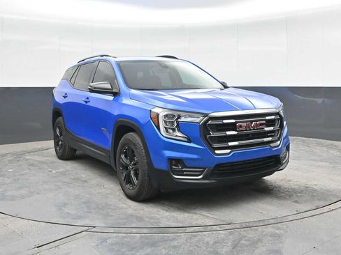 Used 2024 GMC Terrain AT4 w/ Infotainment Package II AWD/4WD image 7