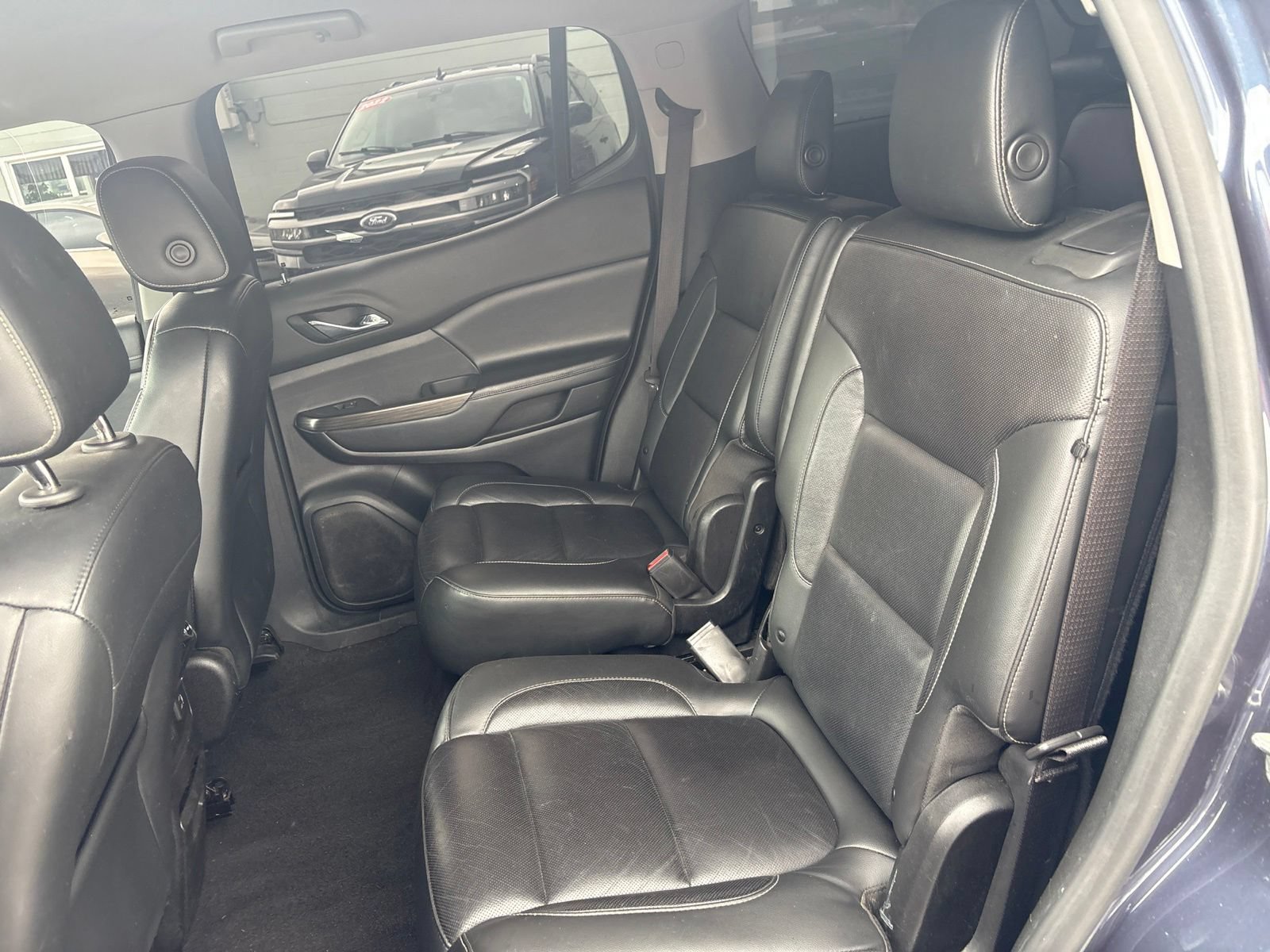 Used 2019 GMC Acadia SLT AWD/4WD image 12