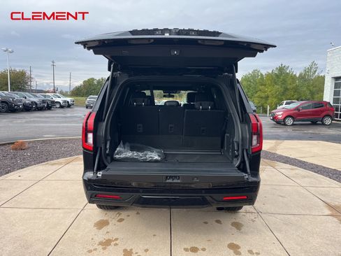 New 2025 Ford Expedition Platinum w/ Stealth Performance Package image 30