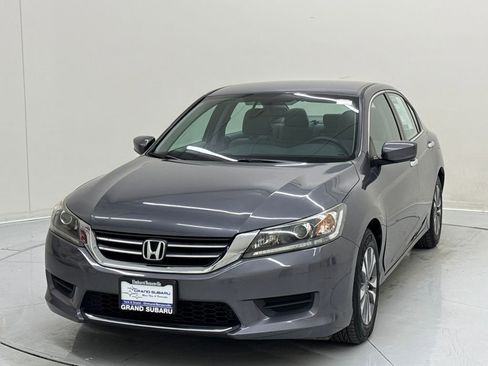 Used 2013 Honda Accord LX image 1