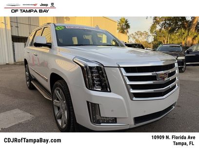 Used 2016 Cadillac Escalade Luxury