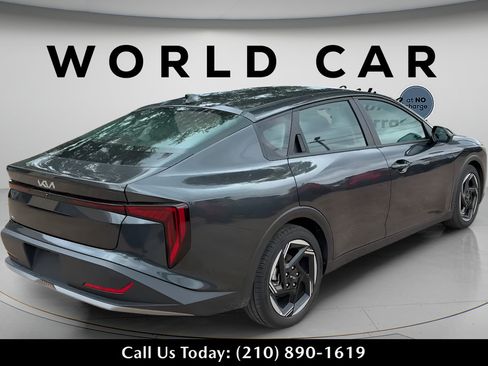 Used 2025 Kia K4 EX FWD image 7
