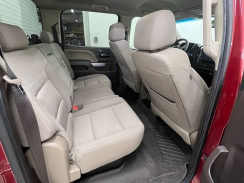 Used 2018 Chevrolet Silverado 1500 LT w/ Texas Edition AWD/4WD image 8