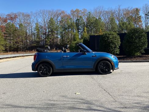 Used 2022 MINI Cooper Convertible image 5