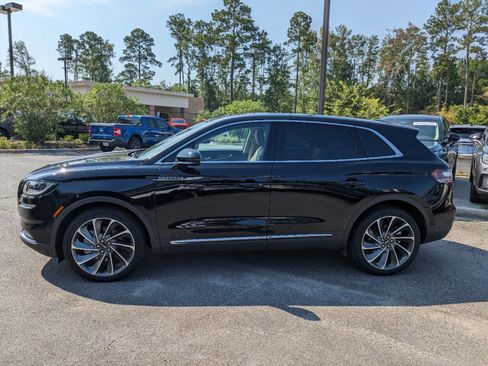 Certified 2023 Lincoln Nautilus Reserve w/ Equipment Group 202A image 8