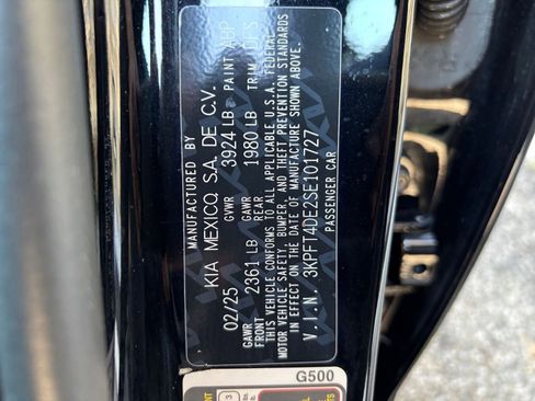 Used 2025 Kia K4 LXS image 29