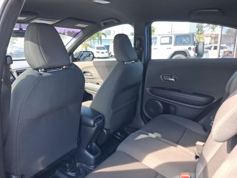 Used 2019 Honda HR-V Sport image 21