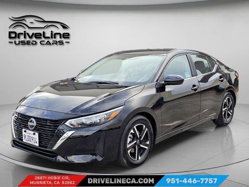 Used 2025 Nissan Sentra SV image 1