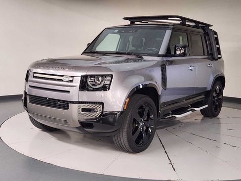 Used 2023 Land Rover Defender 110 X-Dynamic SE AWD/4WD image 1