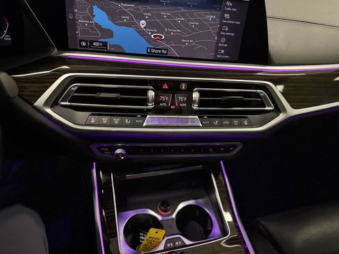Used 2019 BMW X7 xDrive50i w/ Luxury Seating Package AWD/4WD image 29