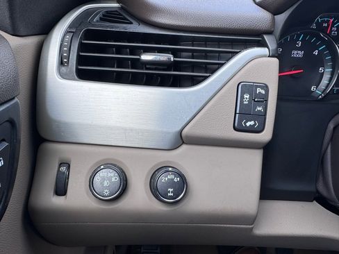 Used 2024 Ford F250 Lariat image 39