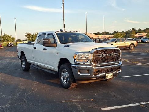 Used 2024 RAM 2500 Tradesman w/ Chrome Appearance Group AWD/4WD image 20