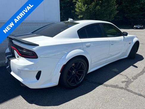 Used 2022 Dodge Charger Scat Pack RWD image 2