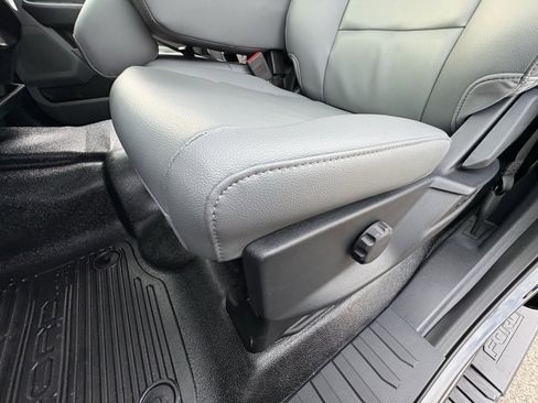 New 2026 Ford F250 XL w/ XL Off-Road Package image 42