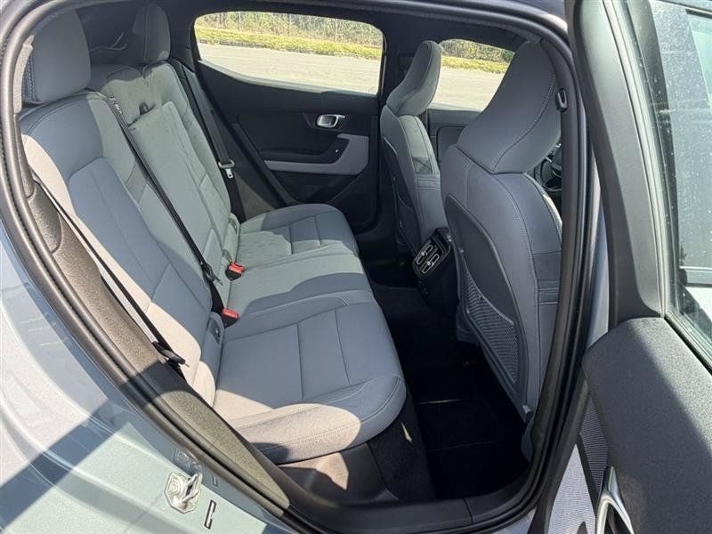 Used 2022 Polestar Polestar 2 w/ Plus Package AWD/4WD image 11