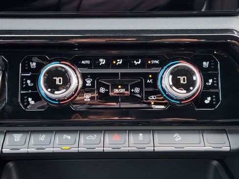 New 2026 GMC Sierra 2500 AT4 w/ AT4 Premium Plus Package image 22