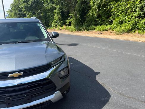 Used 2022 Chevrolet TrailBlazer LT w/ Convenience Package AWD/4WD image 31