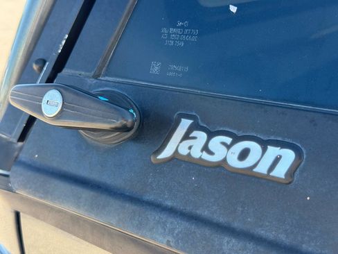 Used 2011 Chevrolet Colorado LT image 39