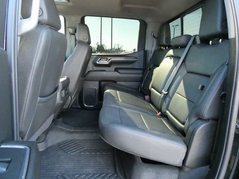 Certified 2024 Chevrolet Silverado 1500 LT Trail Boss w/ Convenience Package II image 18