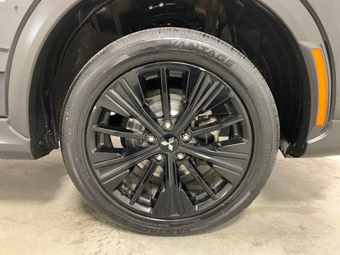 Used 2022 Mitsubishi Eclipse Cross LE image 25