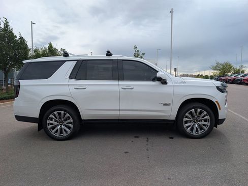Used 2025 Chevrolet Tahoe High Country AWD/4WD image 7