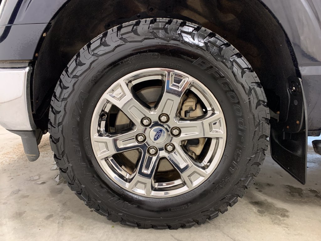 Used 2022 Ford F150 XLT w/ Equipment Group 302A High AWD/4WD image 2