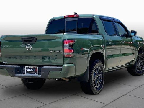 Used 2022 Nissan Frontier SV w/ Technology Package AWD/4WD image 13