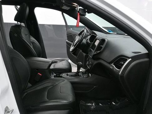 Used 2021 Jeep Cherokee Latitude Lux 80th Anniv w/ Quick Order Package 26U 80TH image 23