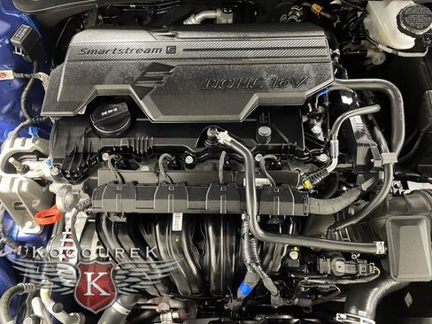 Used 2024 Hyundai Elantra SEL image 23